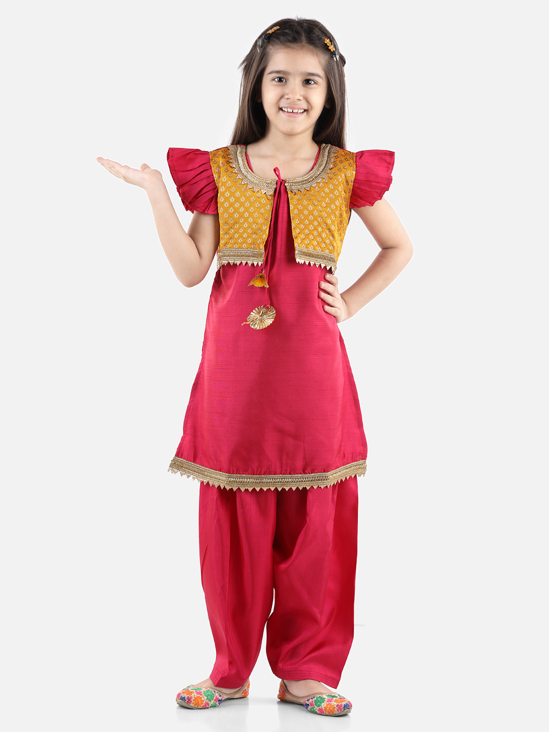 BownBee Short Sleeves Kurta With Brocade Attached Jacket & Salwar - Pink