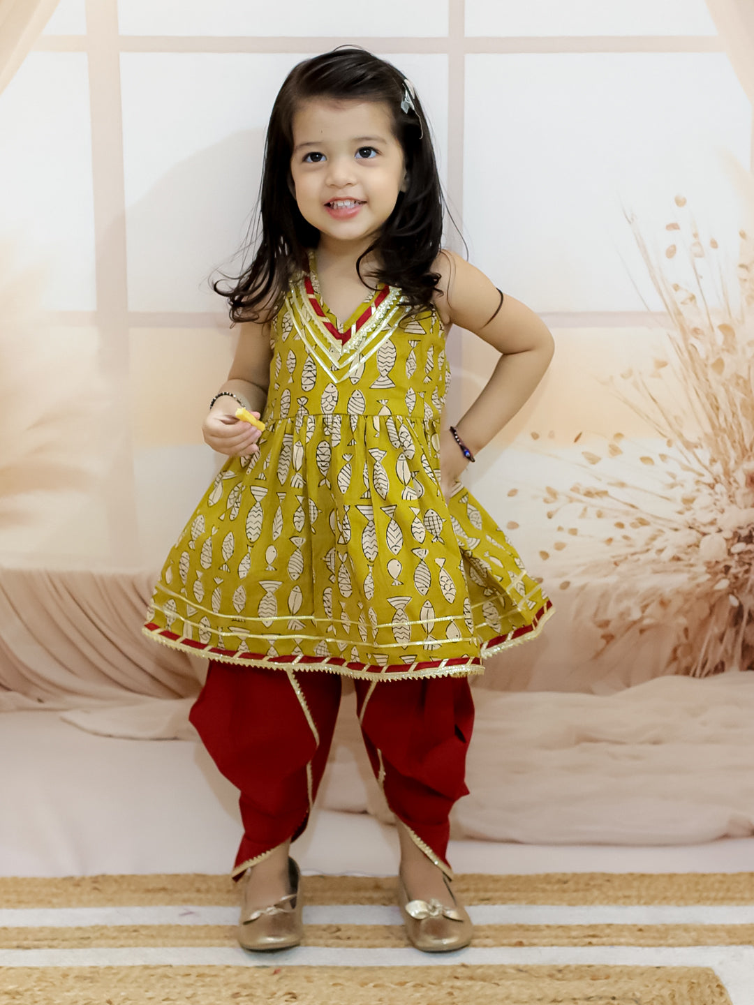 BownBee Girls Halter Neck Pure Cotton Fish Print Kurti with Harem - Yellow