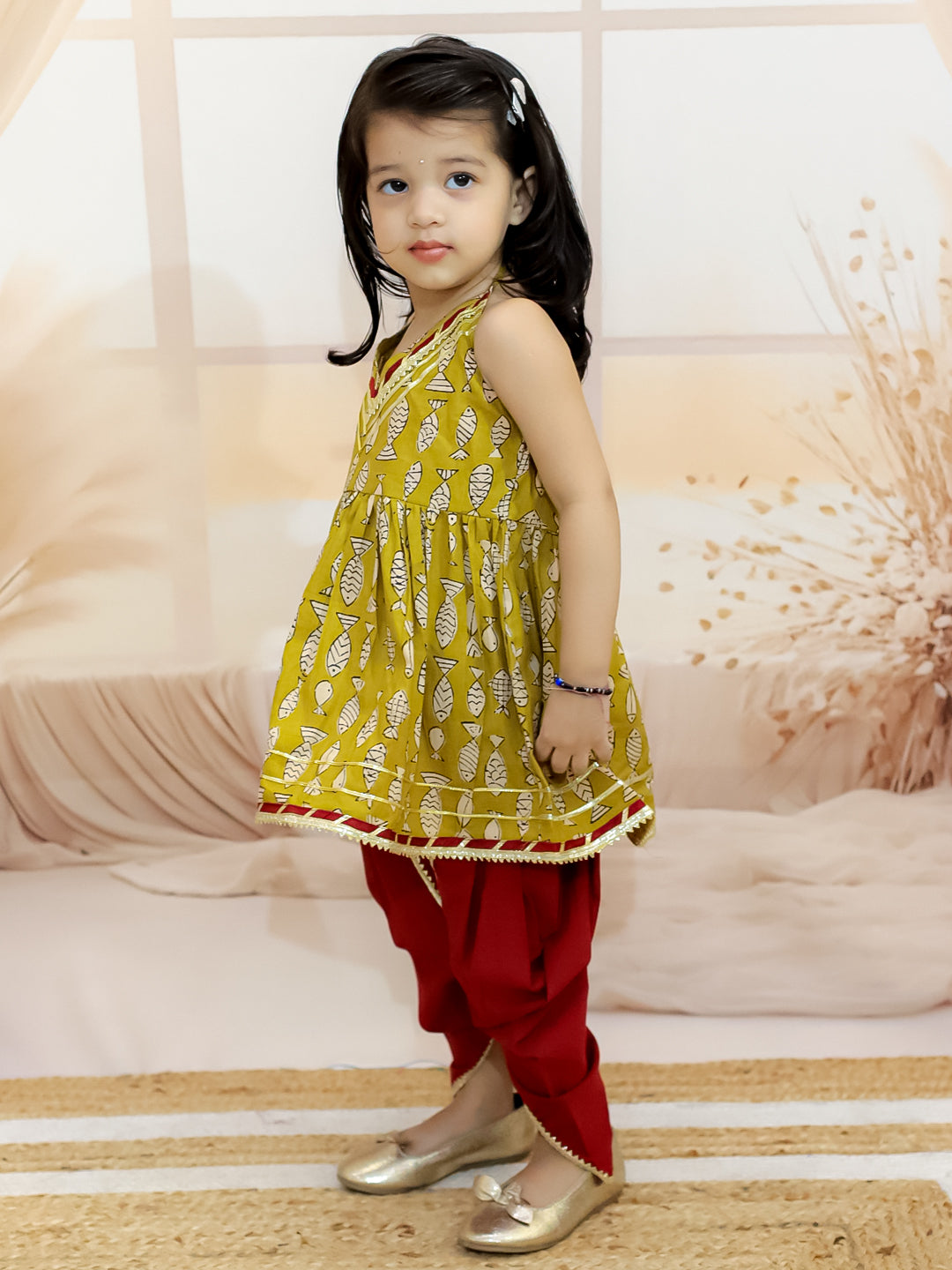 BownBee Girls Halter Neck Pure Cotton Fish Print Kurti with Harem - Yellow