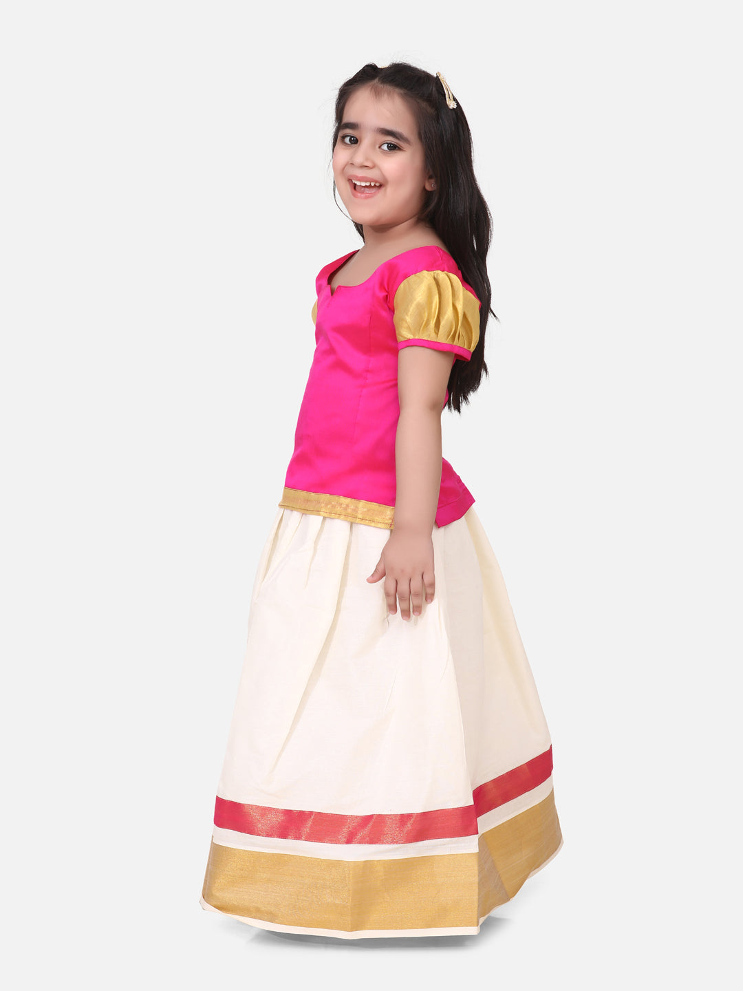 BownBee Short Sleeves Border Hem Pavda Pattu Lehenga - Pink