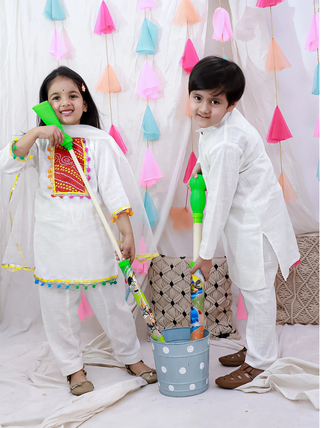 BownBee Pure cotton Kurta Pajama & Ethnic Suit With Dupatta Sibling Set - White