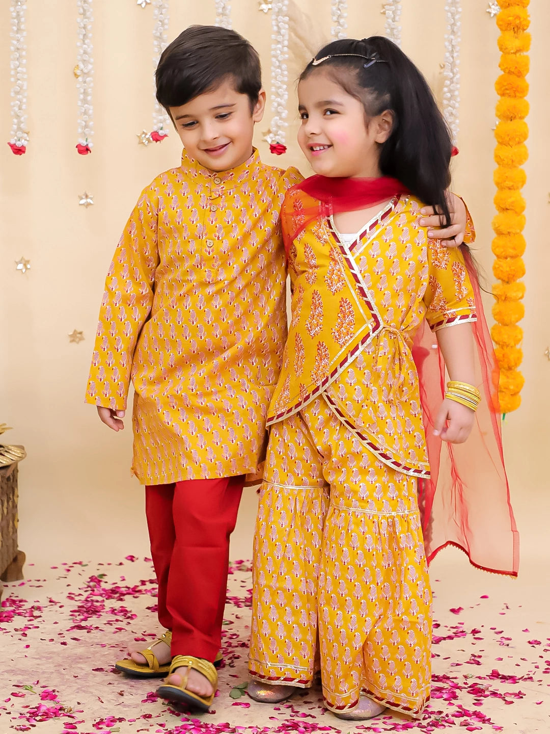 BownBee Pure Cotton Kurta Pajama & Ethnic Suit With Dupatta Sibling Set