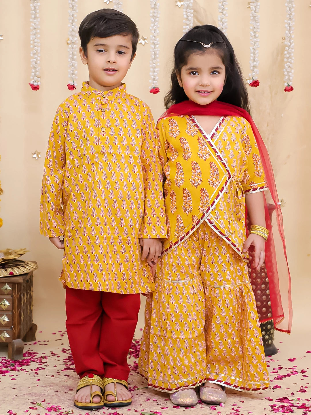 BownBee Pure Cotton Kurta Pajama & Ethnic Suit With Dupatta Sibling Set