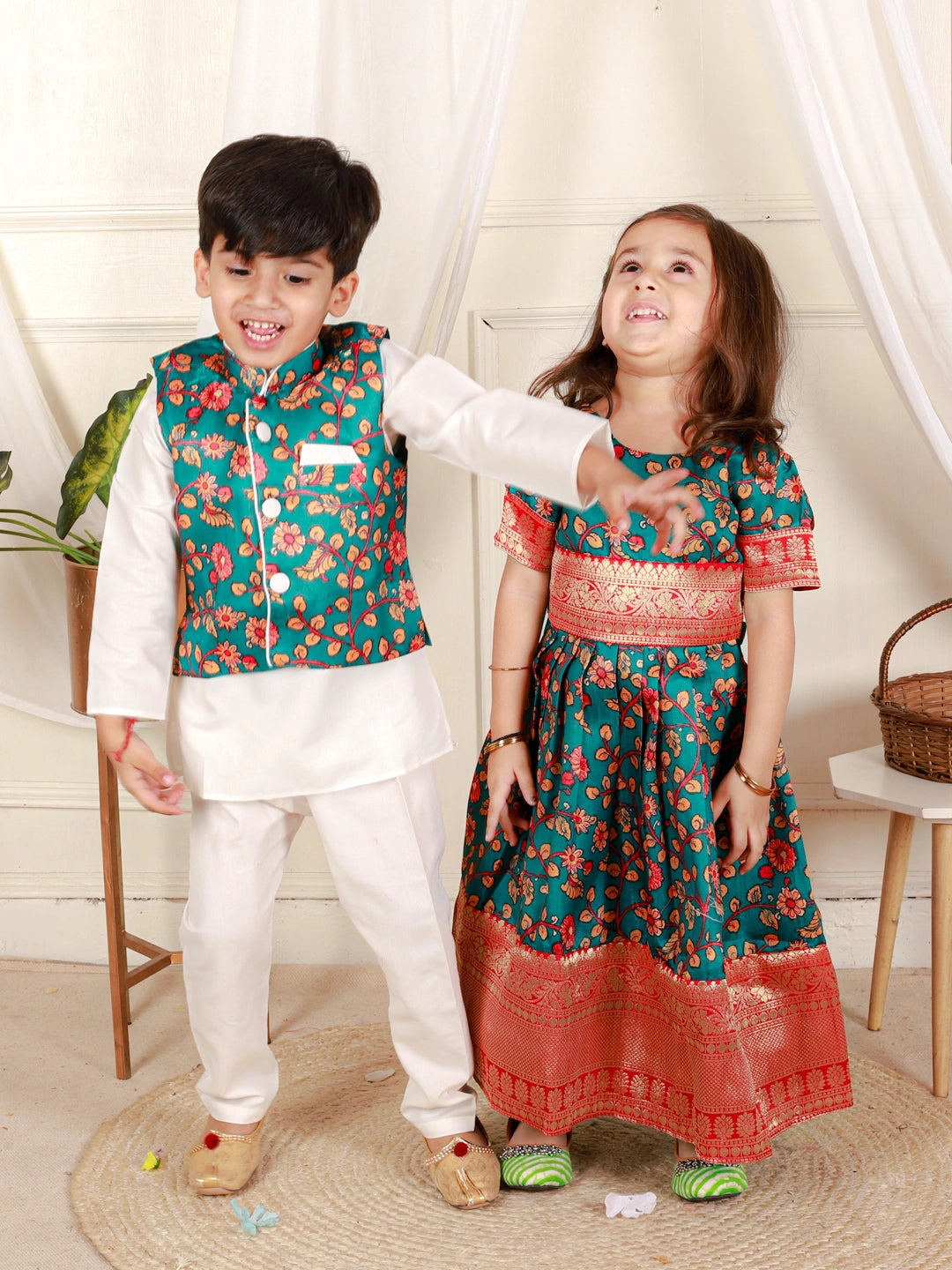 BownBee Sibling Set Kalamkari Print Jacket with Kurta Pajama for Boys