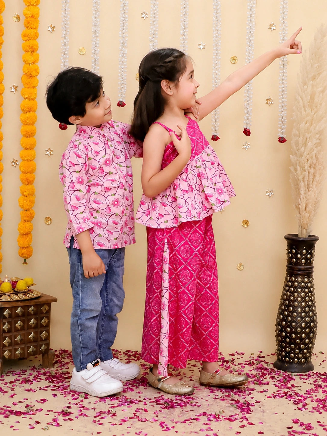 BownBee Pure Cotton Printed Short Kurta & Top With Flared Pants Sibling Set