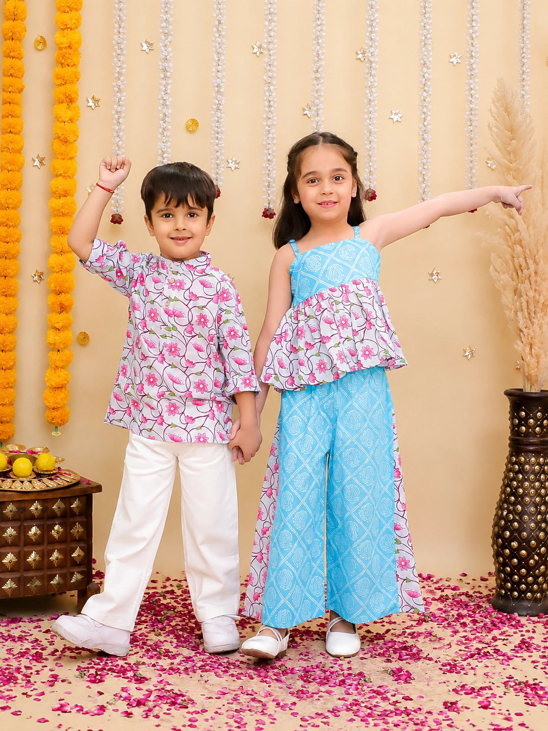 BownBee Pure Cotton Printed Short Kurta & Top With Flared Pants Sibling Set