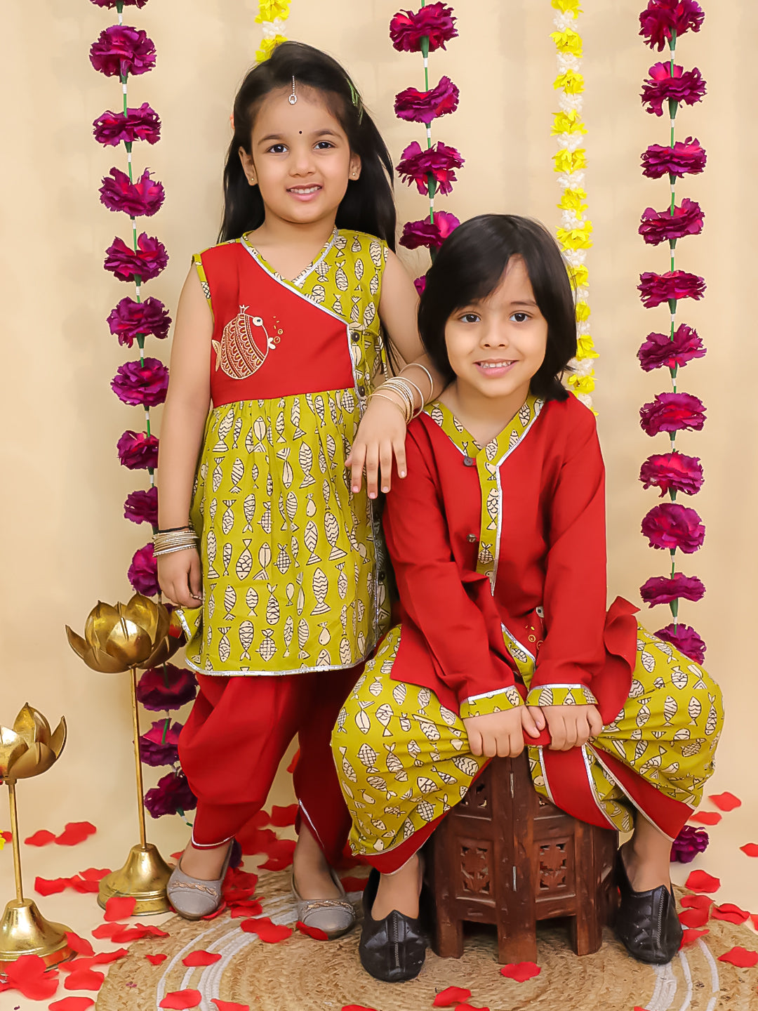 BownBee Fish Embroidered Suit And Dhoti Kurta Sibling Set - Maroon