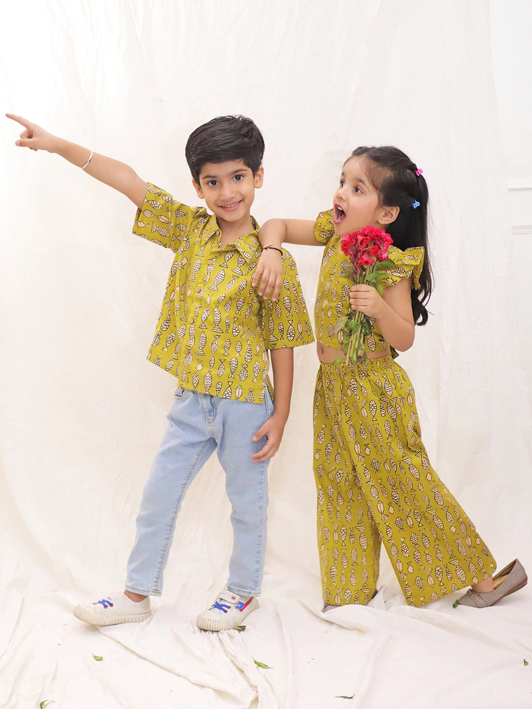 BownBee Pure Cotton Fish Printed Clothing Set & Shirt Sibling Set