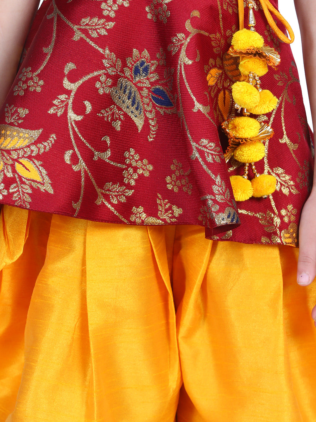 BownBee Flower Print Sleeveless Top With Silk Dhoti - Maroon