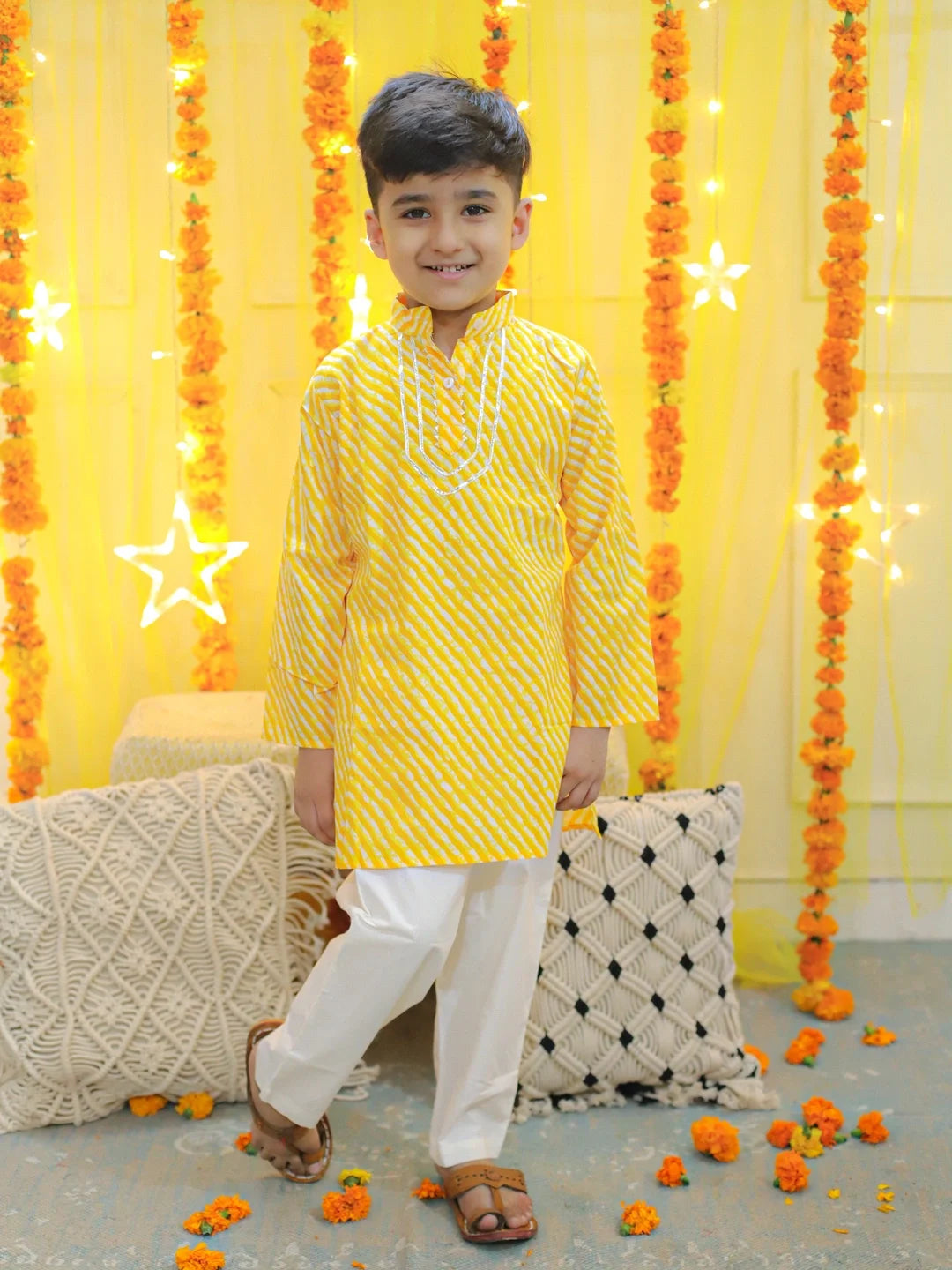 BownBee Pure Cotton Sunehri Leher Family Matching Ethnic Combo Set