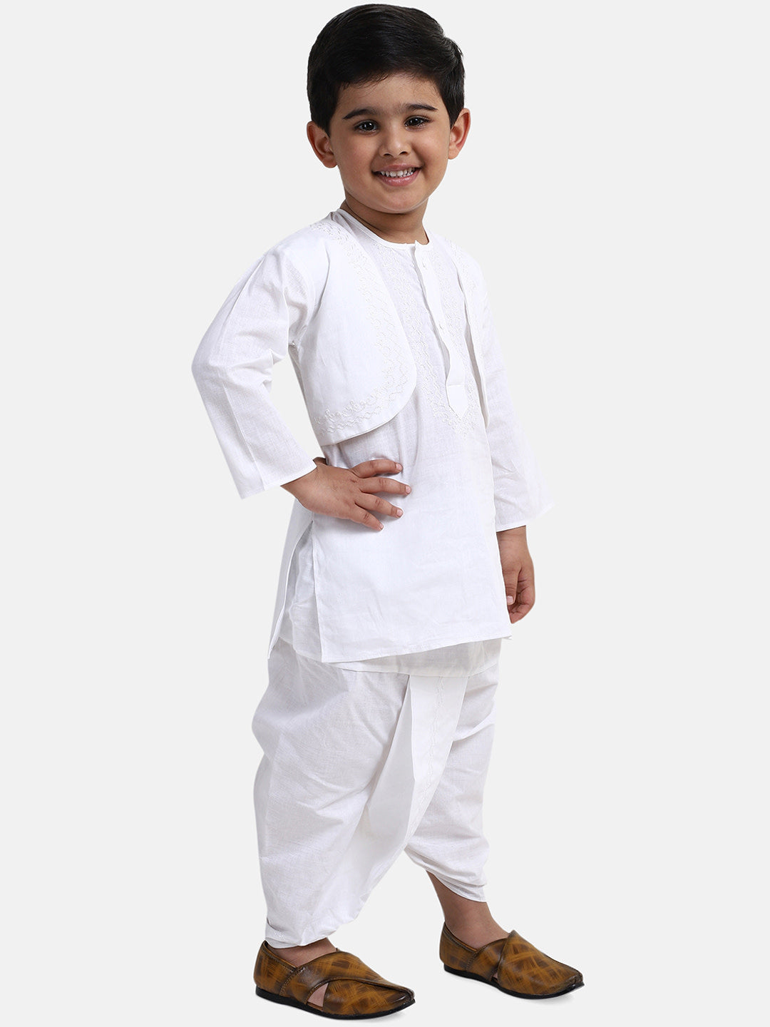 BownBee Full Sleeves Placement Embroidered Kurta With Attached Jacket And Dhoti -White