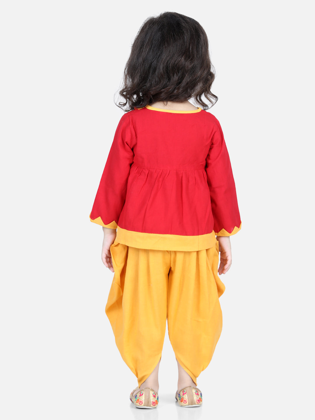 BownBee Full Sleeves Peacock Embroidery Top With Dhoti - Red