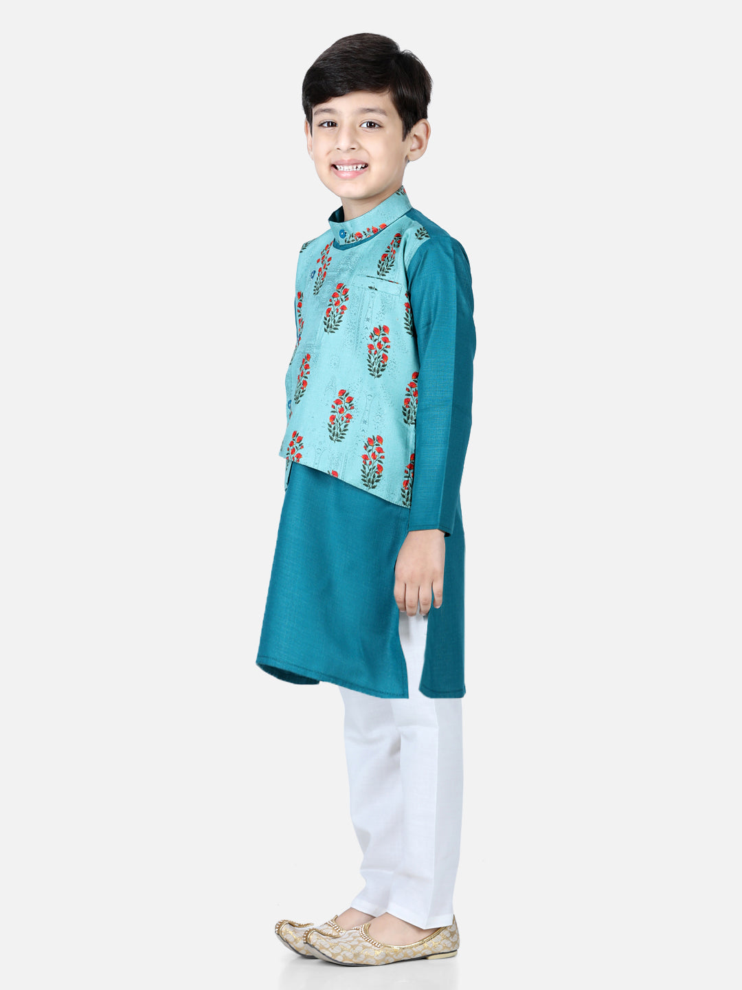 BownBee Full Sleeves Solid Kurta With Floral Printed Attached Jacket And Pyjama - Blue
