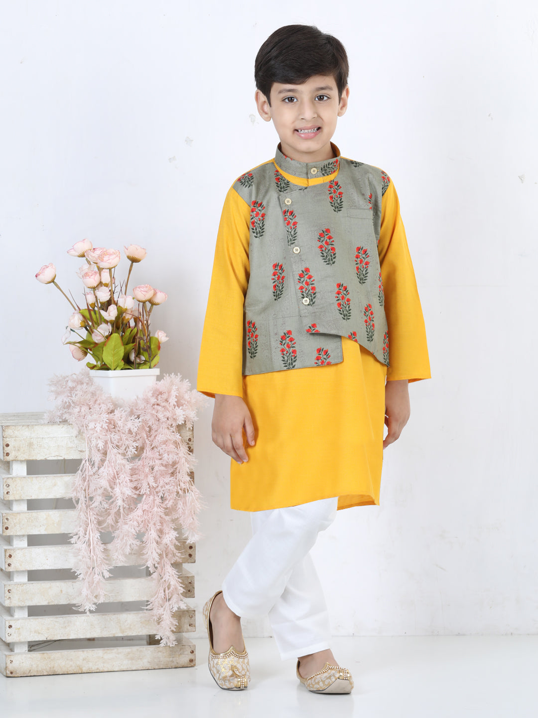 BownBee Full Sleeves Solid Kurta With Floral Printed Attached Jacket And Pyjama - Yellow Grey
