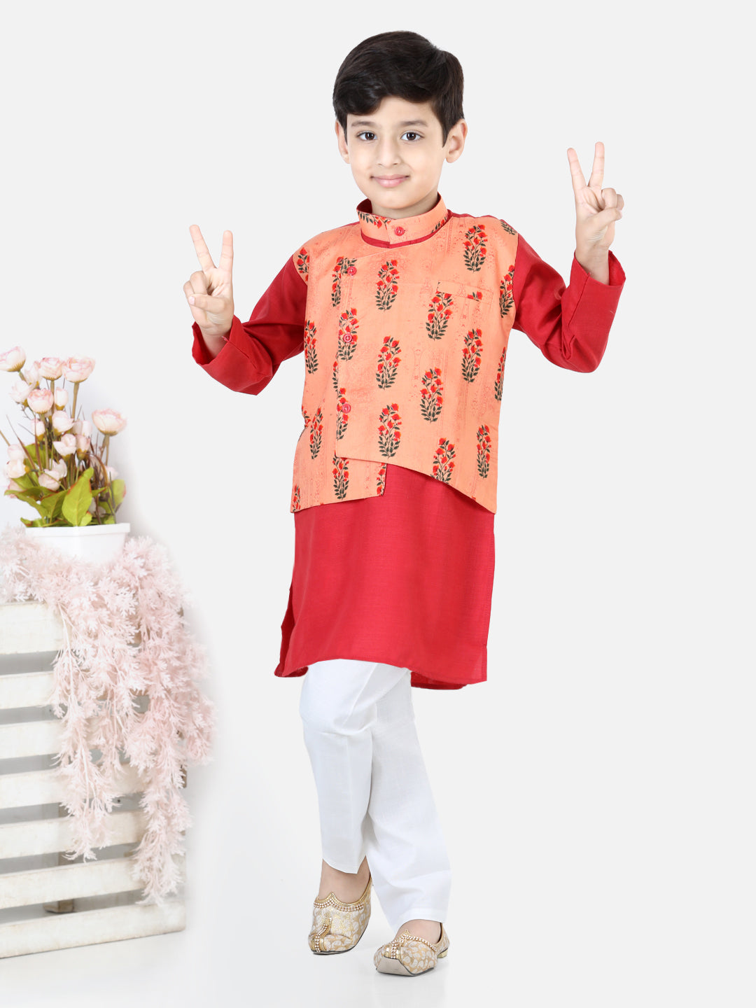 BownBee Full Sleeves Ethnic Floral Rose Motif Printed Kurta With Attached Jacket & Pyjama Set - Peach