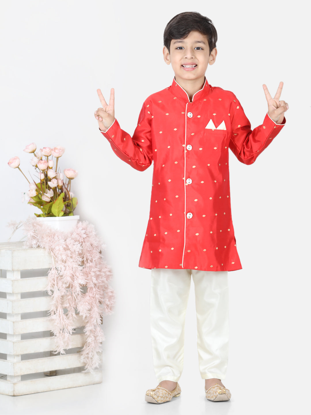 BownBee Boys Full Sleeve Silk Blend Sherwani - Red