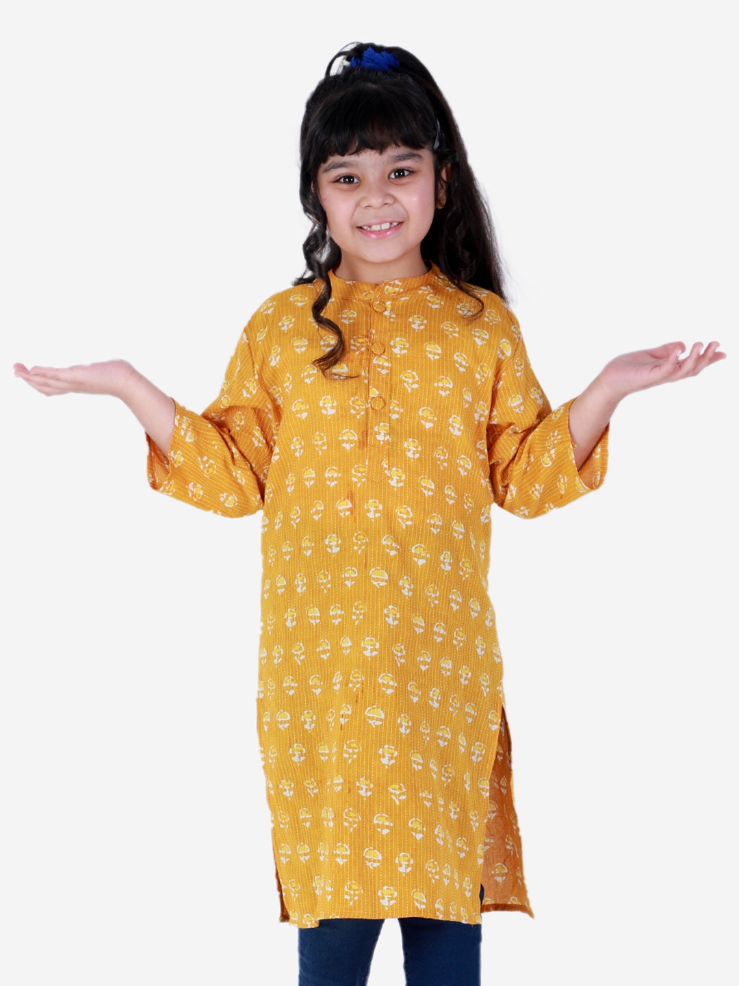 BownBee Three Fourth Sleeves Broken Striped & Seamless Motif Block Printed Kurta - Yellow