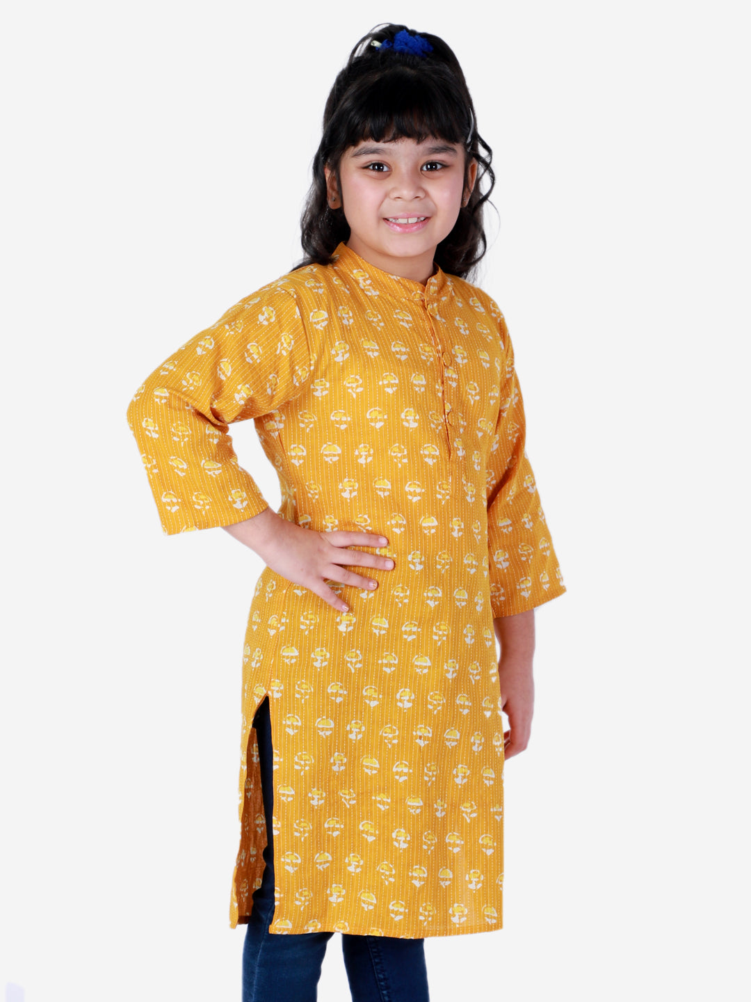 BownBee Three Fourth Sleeves Broken Striped & Seamless Motif Block Printed Kurta - Yellow