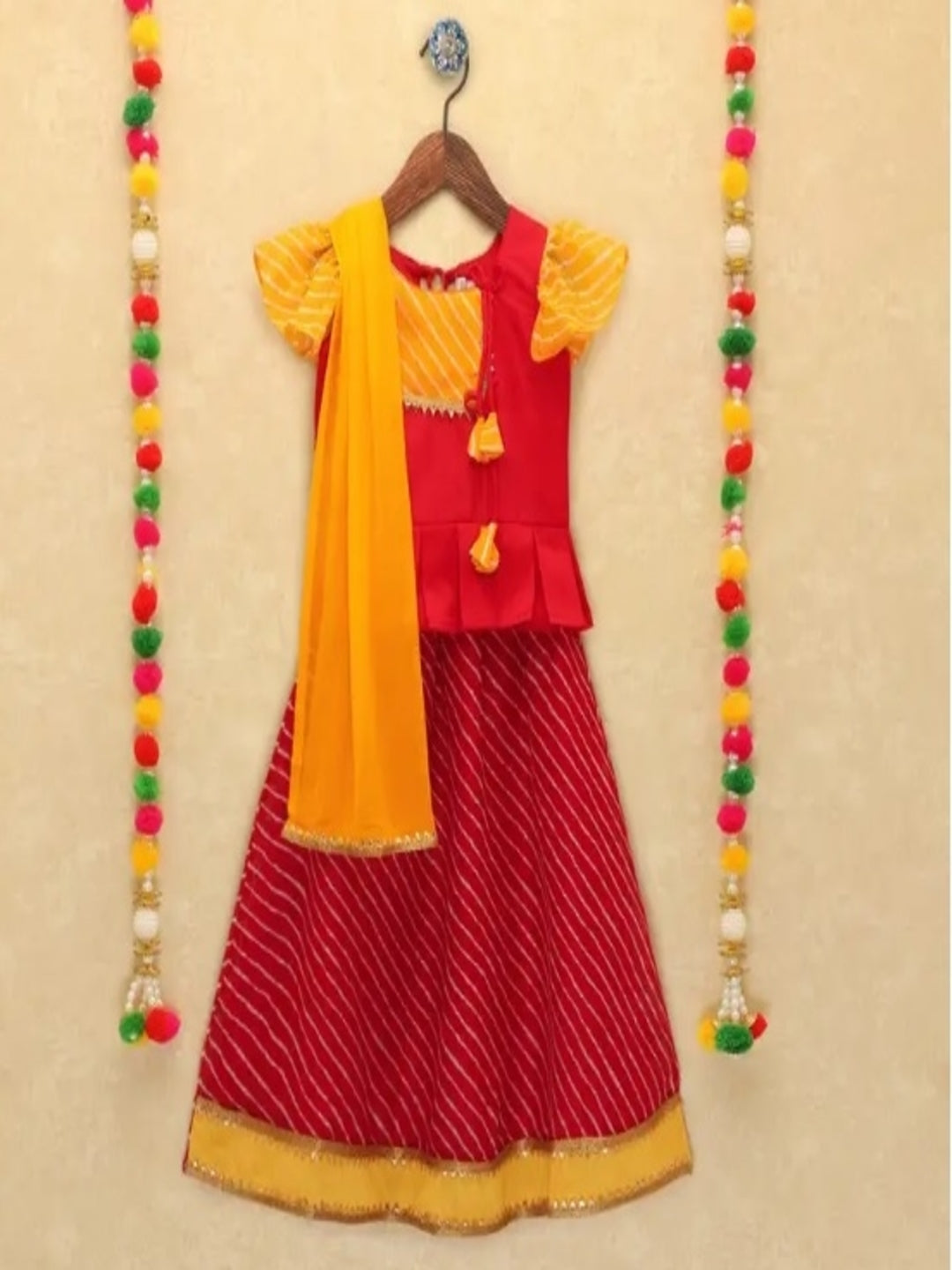 BownBee Short Sleeves Kurta With Striped Pattern Lehenga & Dupatta  - Red